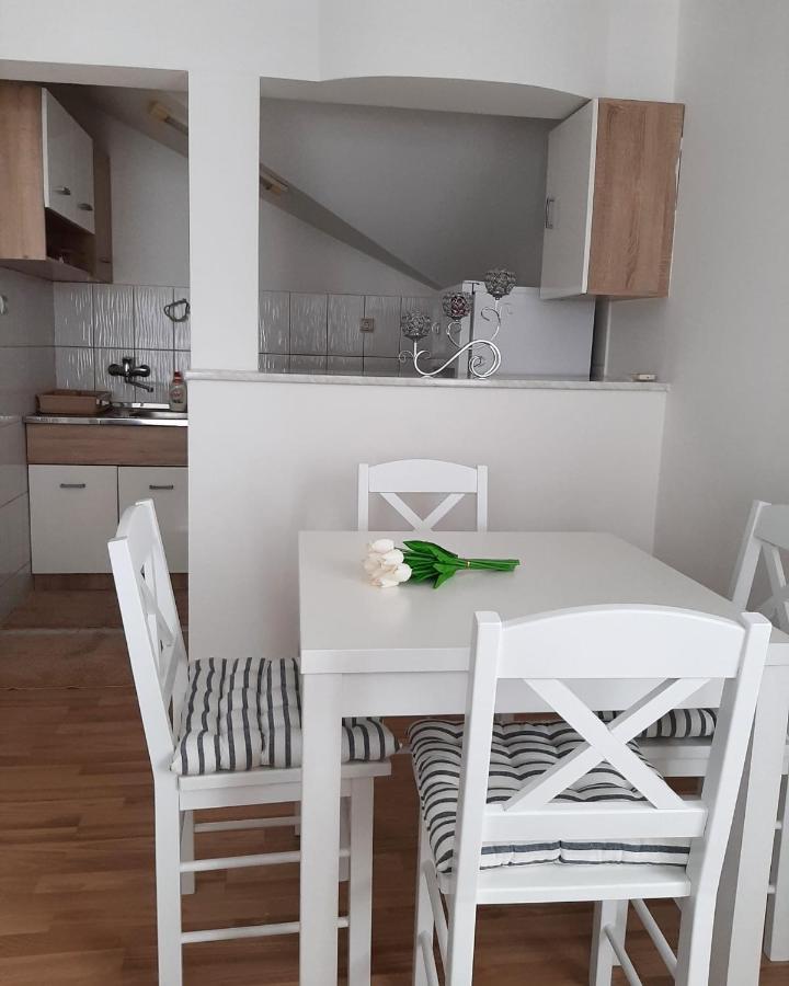 Apartman Giovanni Arandjelovac Εξωτερικό φωτογραφία